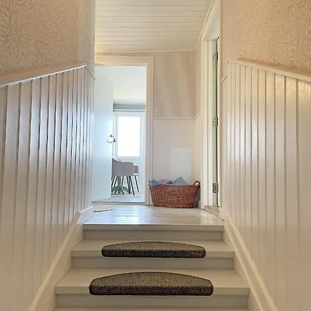 Kallehavegaard Hotel 2*